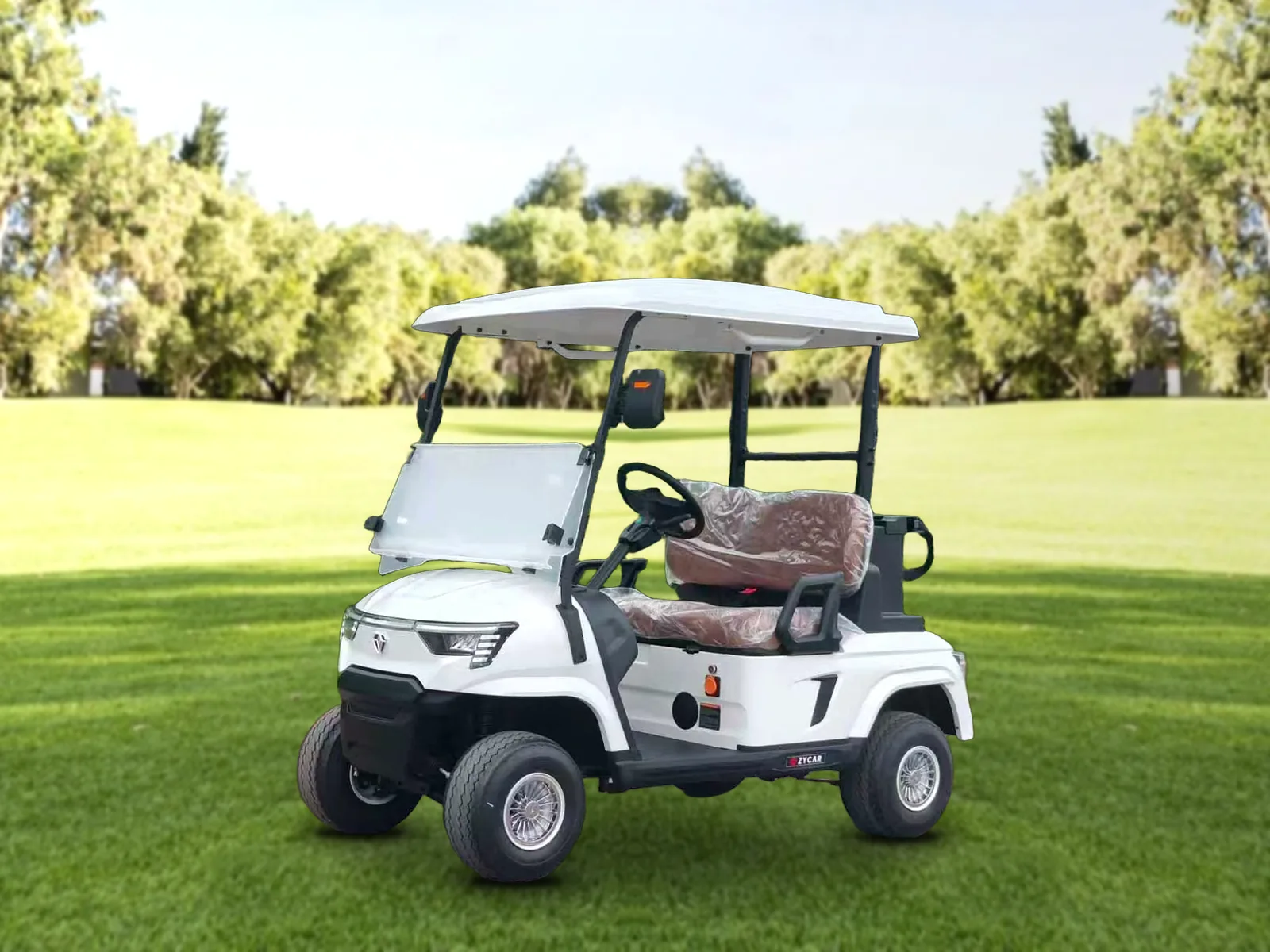 Zycar E2 Golf en un campo de golf